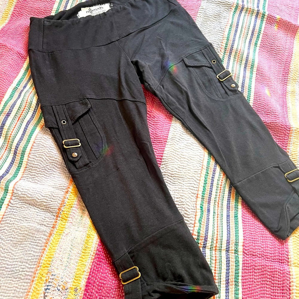 Nomads HempWear Bamboo Capri, Black S